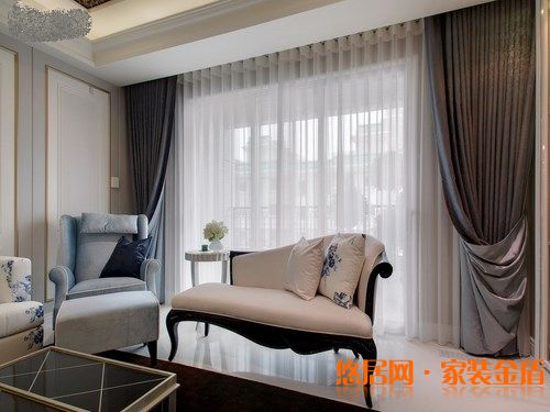 客厅窗帘装修二:窗帘的大小
