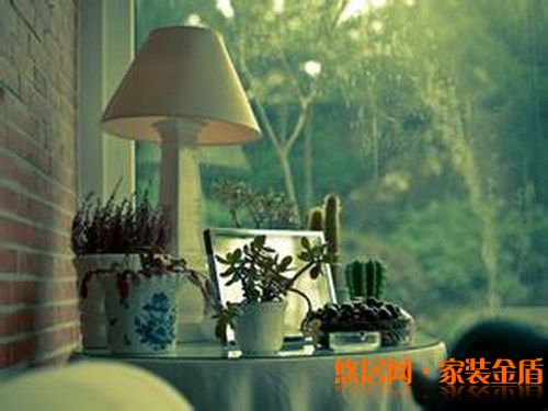 装饰灯具的选购应该考虑哪些问题？