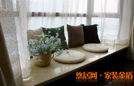 欧式飘窗窗帘效果图