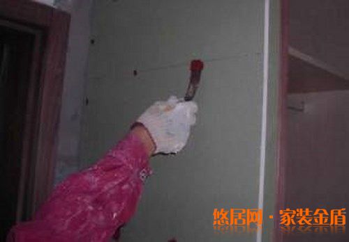墙面的乳胶漆几种施工方式的优缺点？　