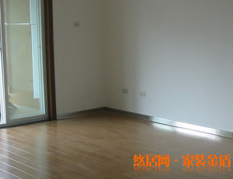 踢脚线材质分类