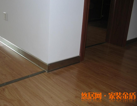 踢脚线材质分类