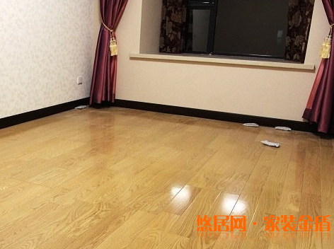 踢脚线材质分类