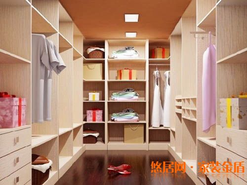 家庭衣帽间应怎么装修